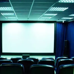 Мини зал для показа 3D фильмов.